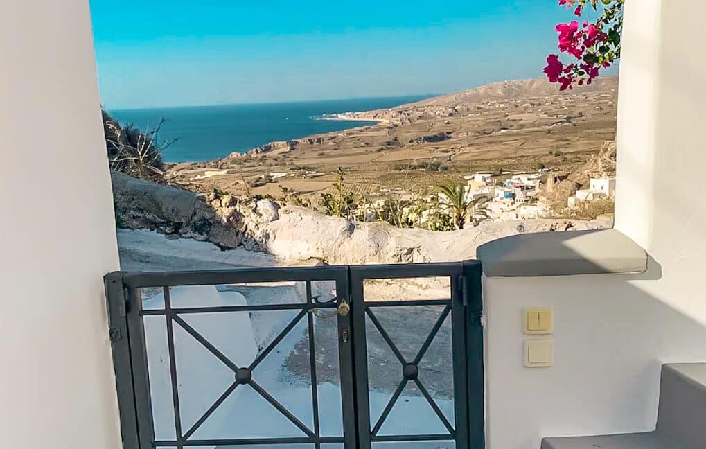 Suites for Sale in Santorini, Santorini properties for sale
