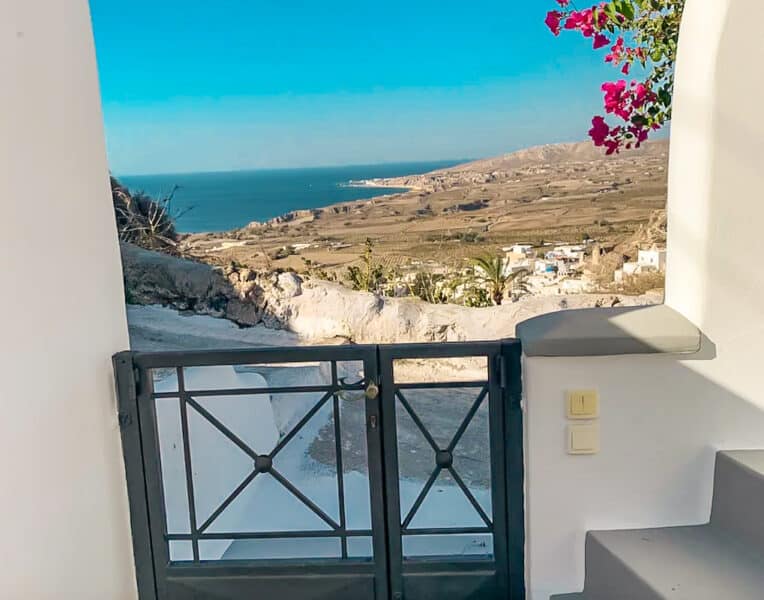 Suites for Sale in Santorini, Santorini properties for sale