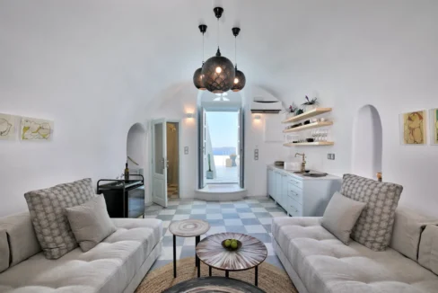 Super Lux Villa in Oia at Caldera of Santorini