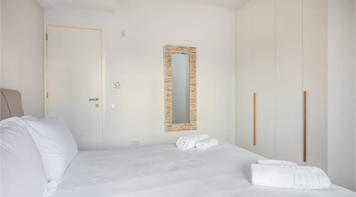 Voula Center - Luxurious Furnished Apartment for Rent 2