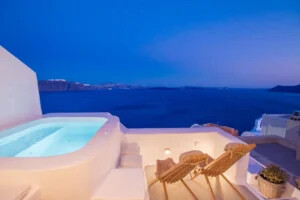 caves for sale in Oia Santorini