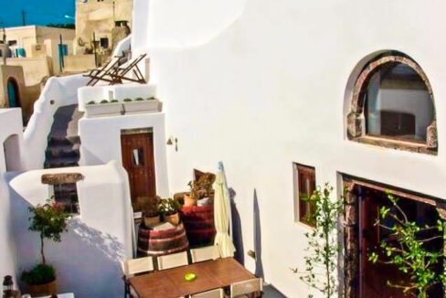 Cave house for Sale Santorini Greece. The best Properties in Greece 17