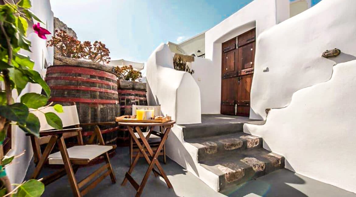 Cave house for Sale Santorini Greece. The best Properties in Greece 18