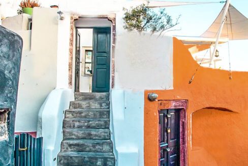 Caves Oia Santorini for sale. Best Properties in Santorini Greece 3
