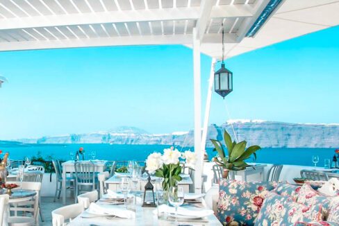 Caves Oia Santorini for sale. Best Properties in Santorini Greece 4