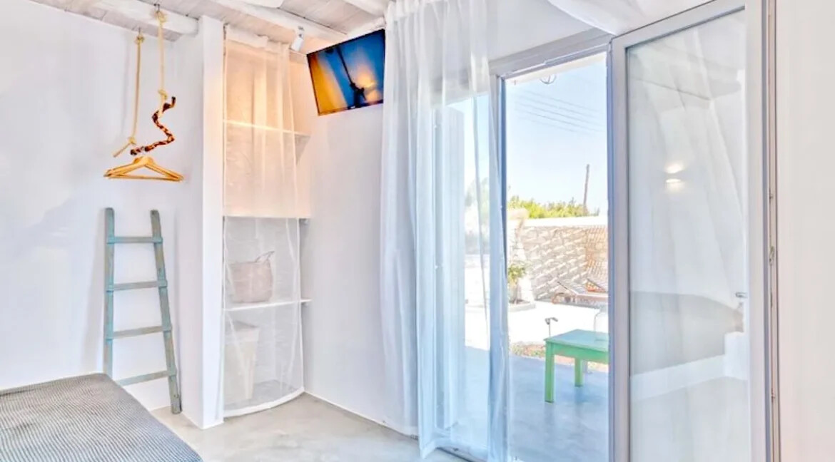 Luxury Property Paros Ampelas 19