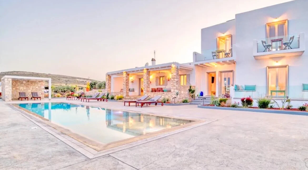 Luxury Property Paros Ampelas 26