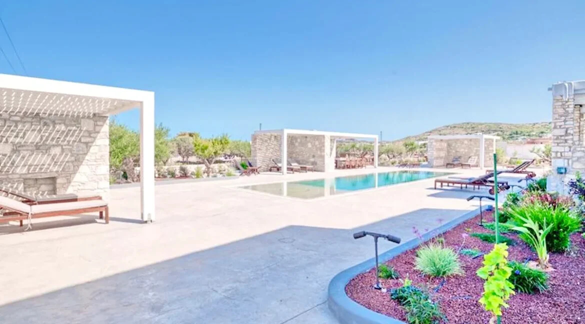 Luxury Property Paros Ampelas 33