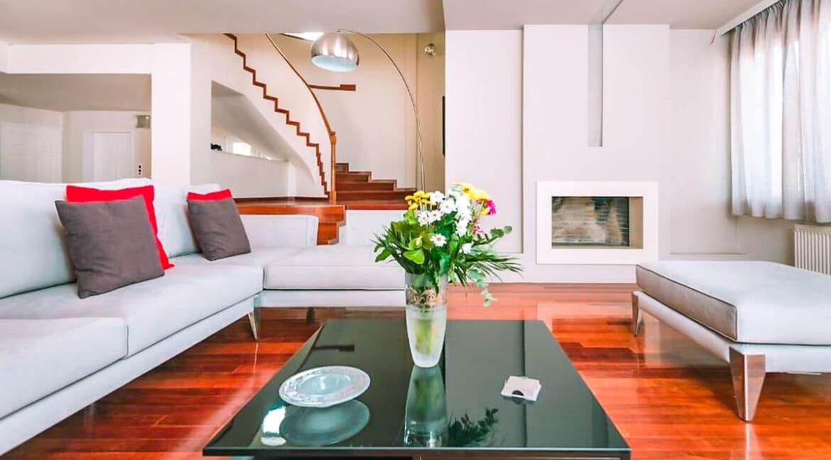 Luxury Villa in Athens. Luxury Villa near Kifisia Athens for Sale 24