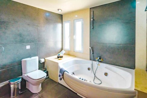Luxury Villa in Athens. Luxury Villa near Kifisia Athens for Sale 7