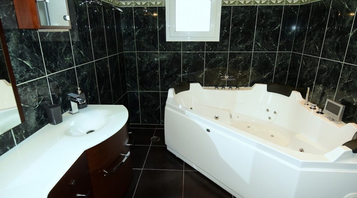 Villa Corfu island for Sale, The best Properties in Greece. Corfu Real Estate 15