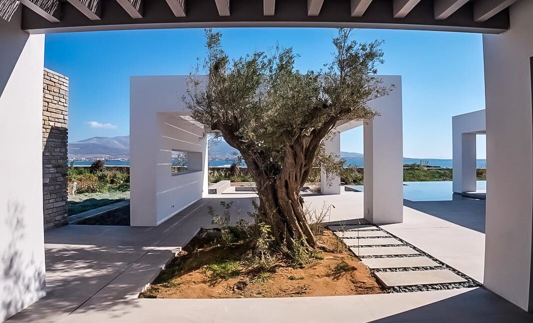 Amazing Property Antiparos Greece, Luxury Seafront Villa for Sale Paros Greece 27