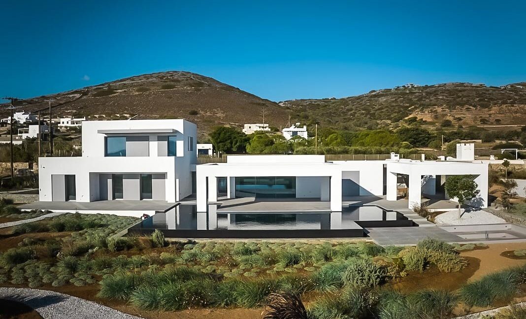 Amazing Property Antiparos Greece, Luxury Seafront Villa for Sale Paros Greece 37