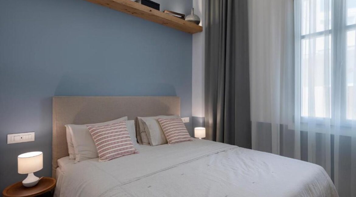 Home Syros Ermoupoli for sale, Buy Property Syros Greece 24