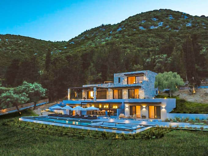 NEW villa with swimming pool for sale in Lefkada Greece