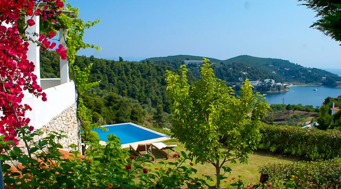 Villa with sea view in Skiathos Greece 16