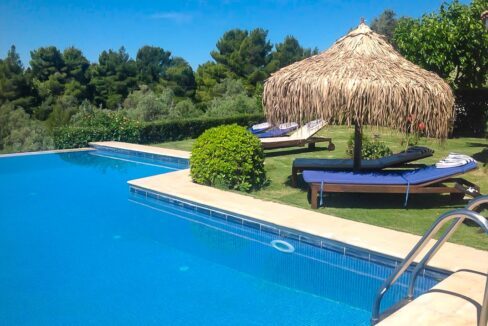 Villa with sea view in Skiathos Greece 8