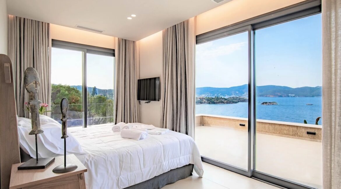Buy villa in Greece mainland, Modern Villa in Poros across Athens 2