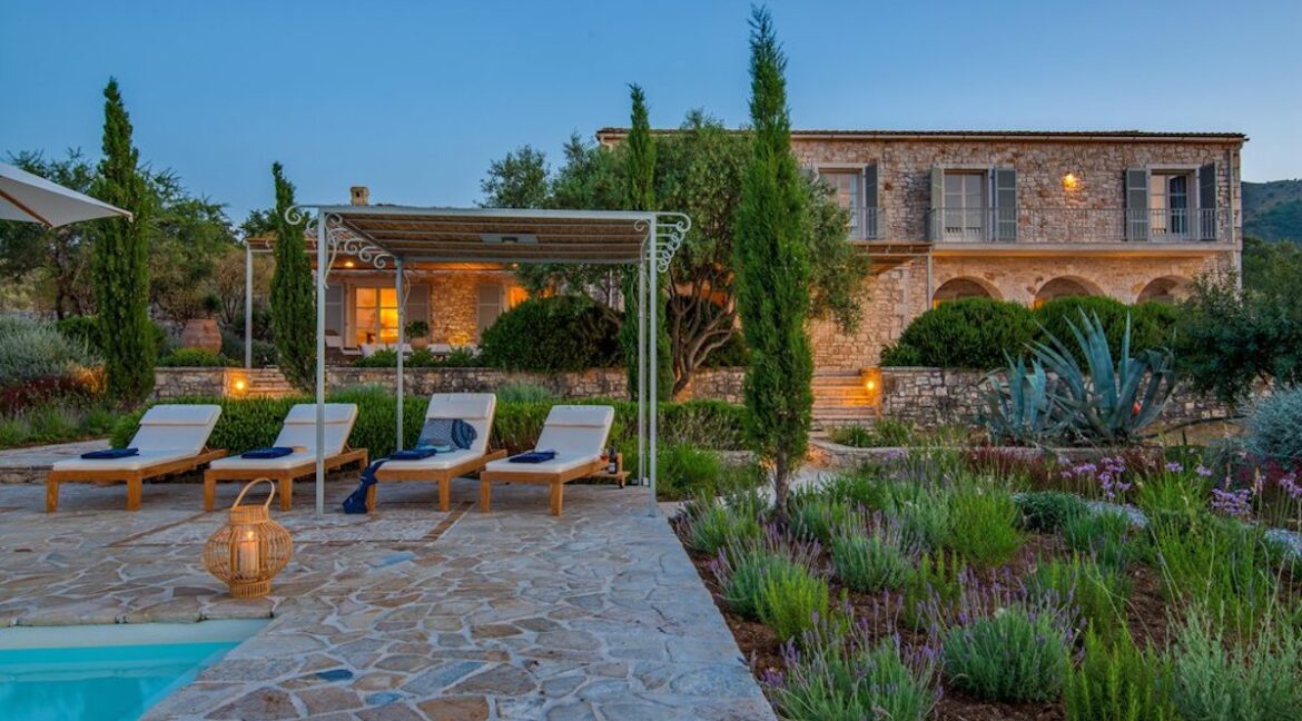 Villa in Kassiopi Corfu 12