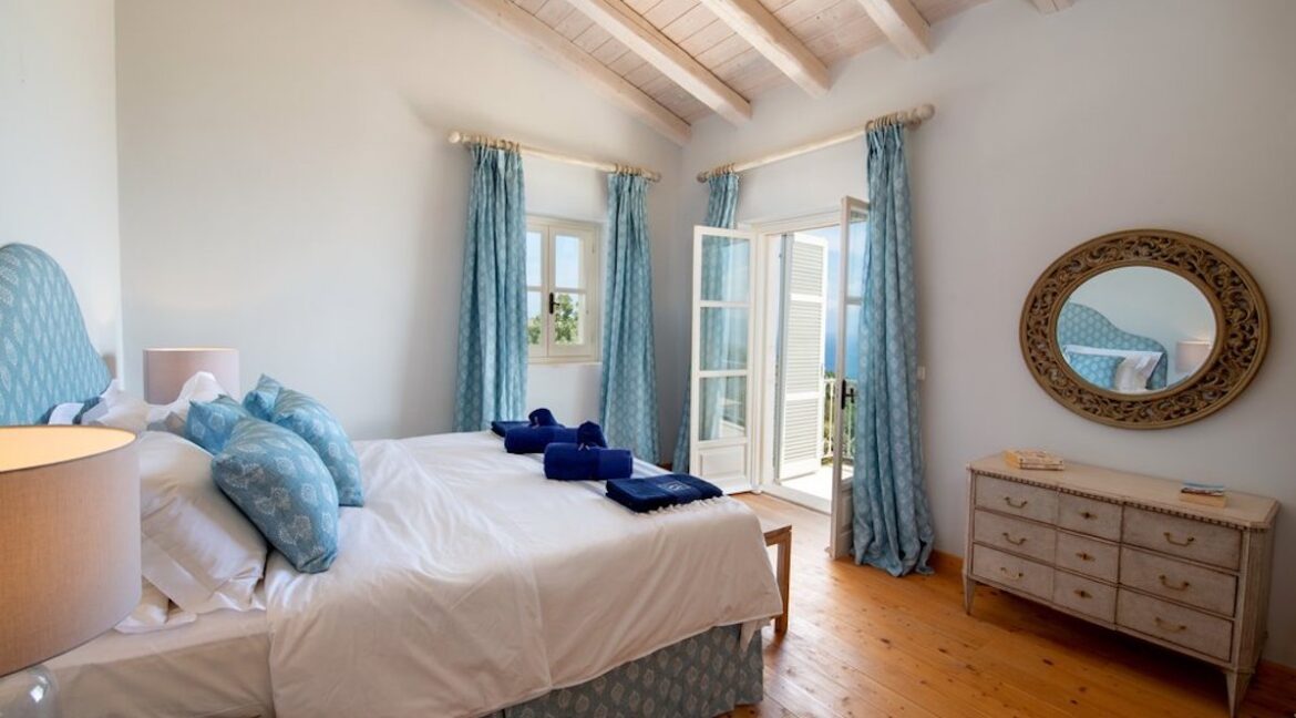 Villa in Kassiopi Corfu 14