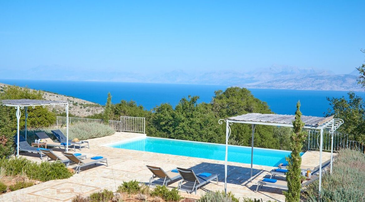 Villa in Kassiopi Corfu 43