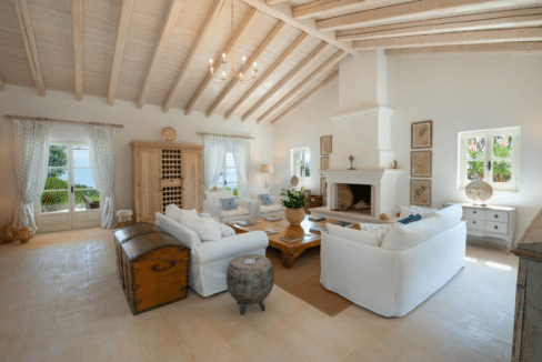 Villa in Kassiopi Corfu 9