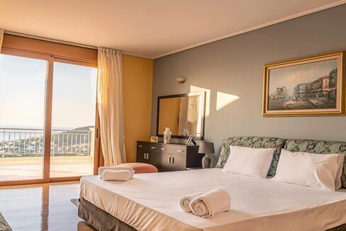 Villa in Saronida Attica, Luxury Estate for sale in Athens 11