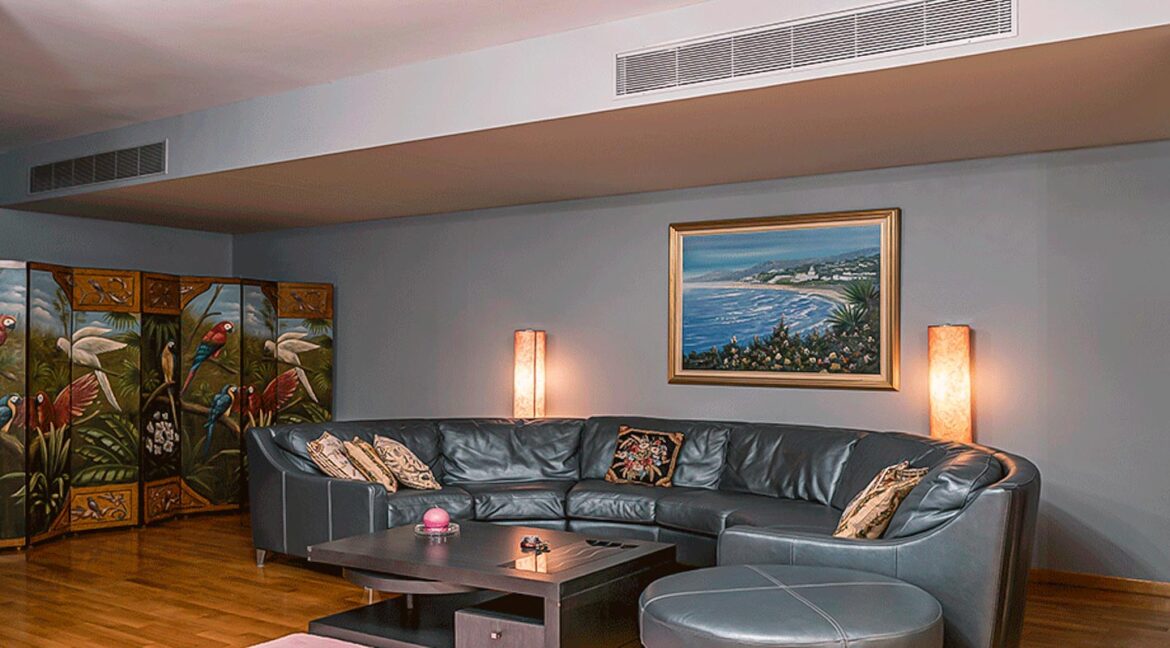 Villa in Saronida Attica, Luxury Estate for sale in Athens 12