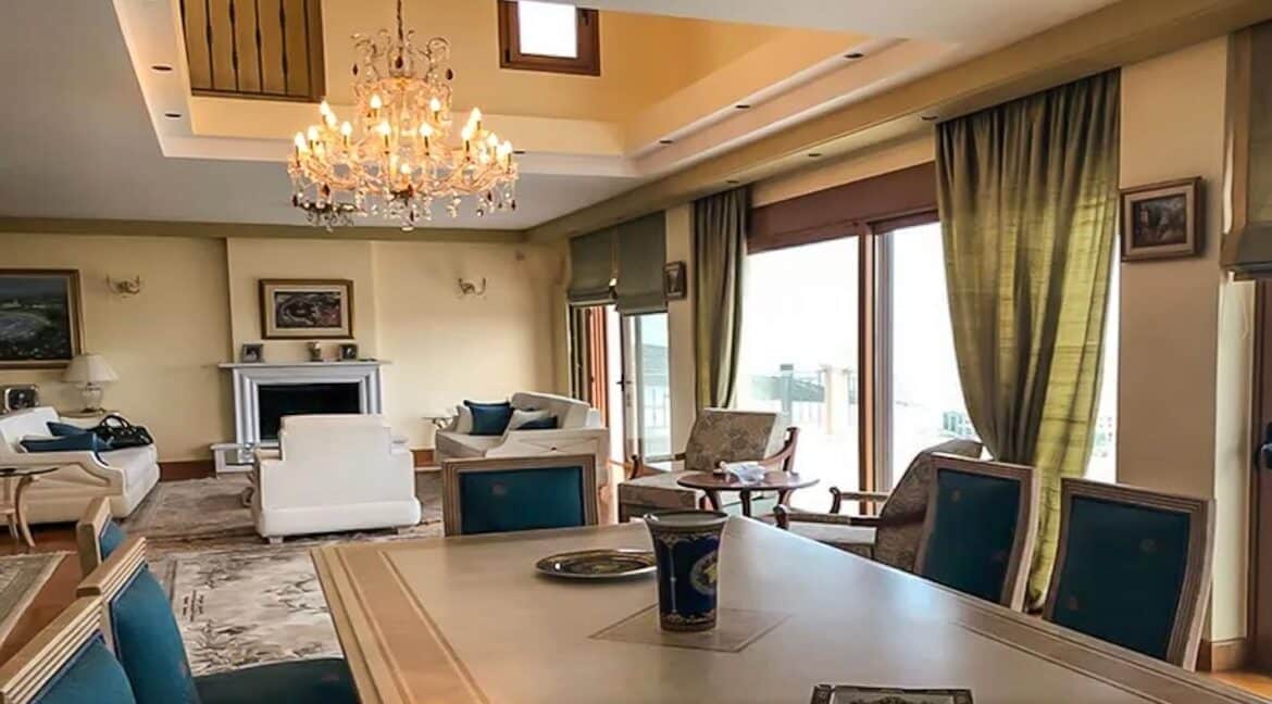 Villa in Saronida Attica, Luxury Estate for sale in Athens 2