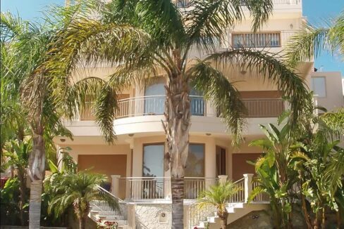 Villa in Saronida Attica, Luxury Estate for sale in Athens 6