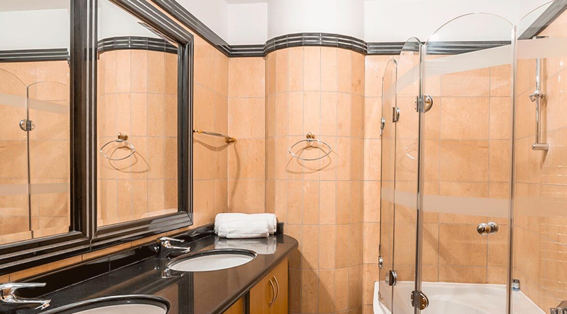 Villa in Saronida Attica, Luxury Estate for sale in Athens 7