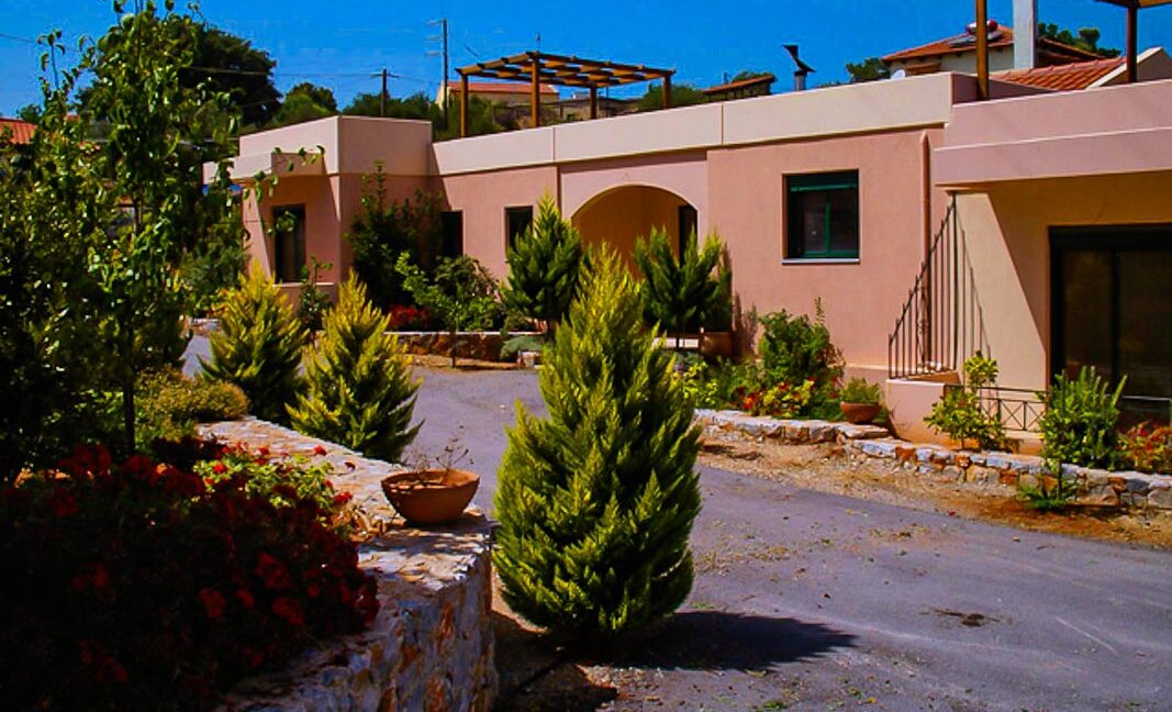 4 Properties for Sale at Crete Chania, Kefalas 8