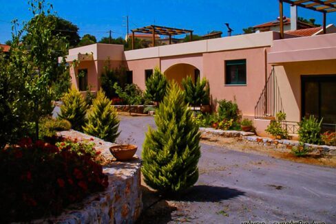 4 Properties for Sale at Crete Chania, Kefalas 8