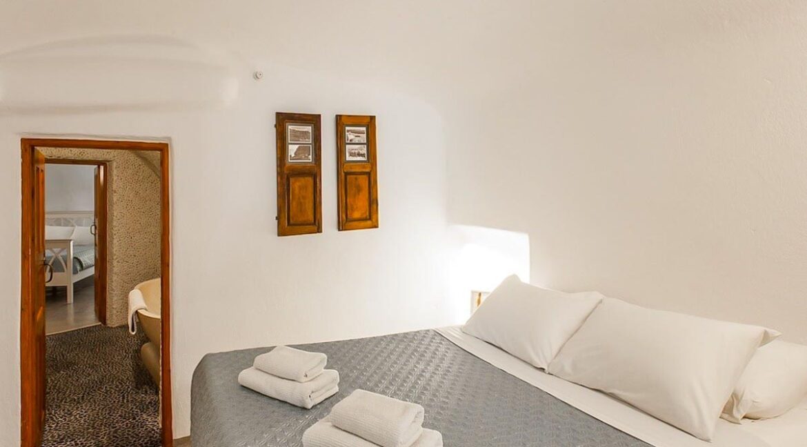 Houses for Sale Santorini Greece,  Properties in Santorini 21