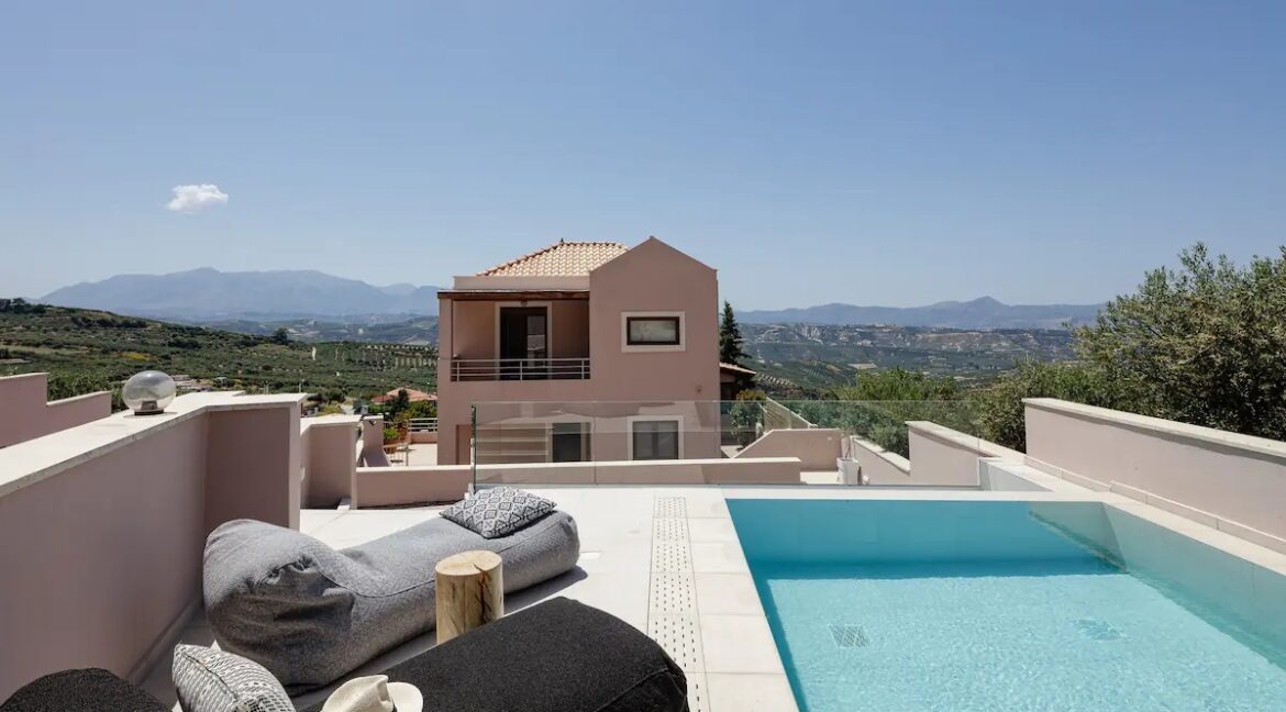 Villas for sale in Heraklion Crete Greece.  Best Properties in Crete Greece 16