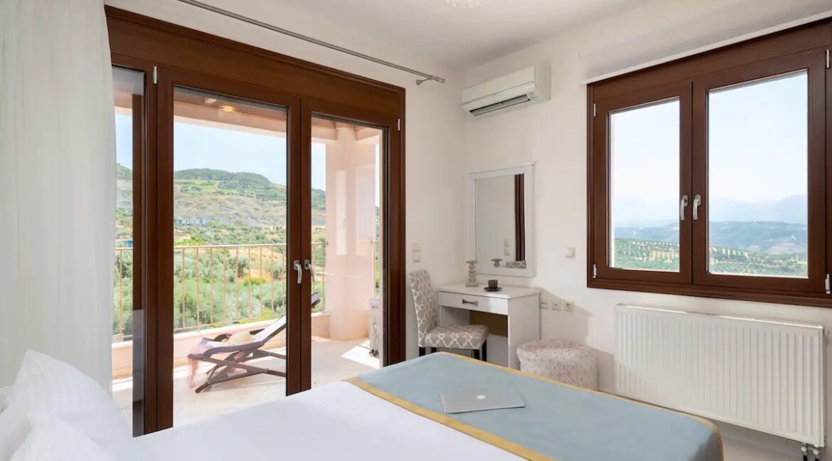 Villas for sale in Heraklion Crete Greece.  Best Properties in Crete Greece 20