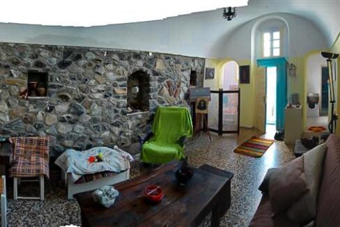 House for Sale Santorini, near the sea 13