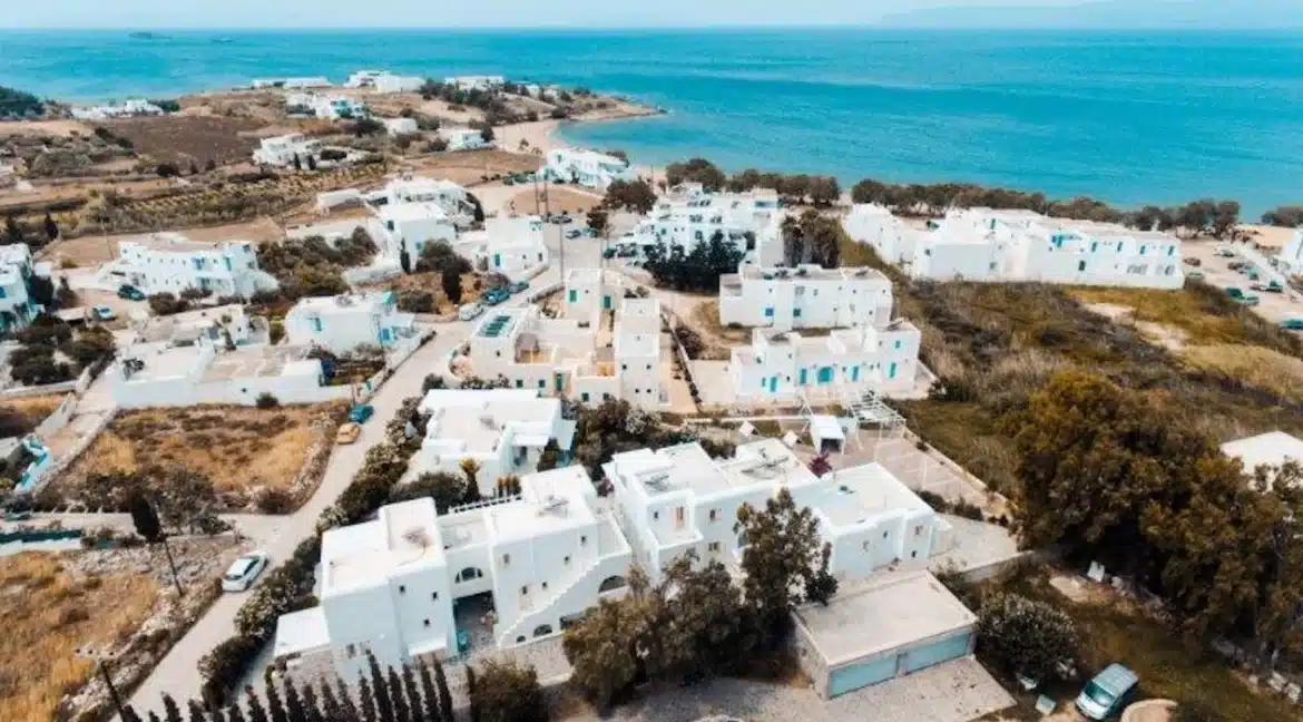 Maisonette close to the sea in Paros island. Greek House in Paros for Sale 5