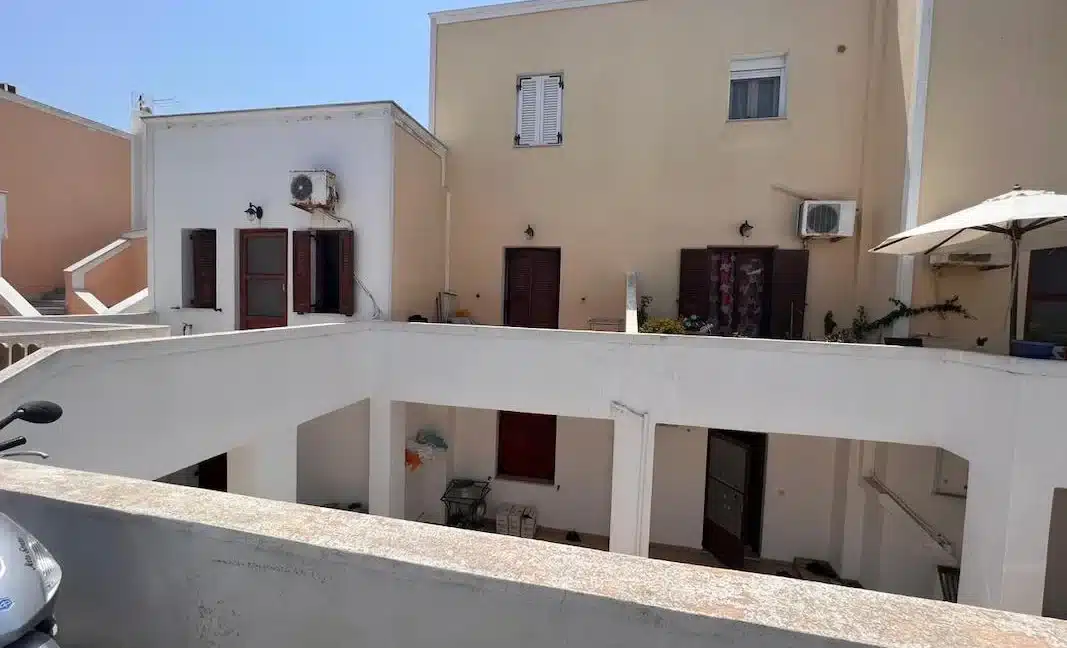 2 Houses for sale in Karterados Santorini 2