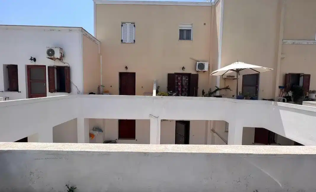 2 Houses for sale in Karterados Santorini 3