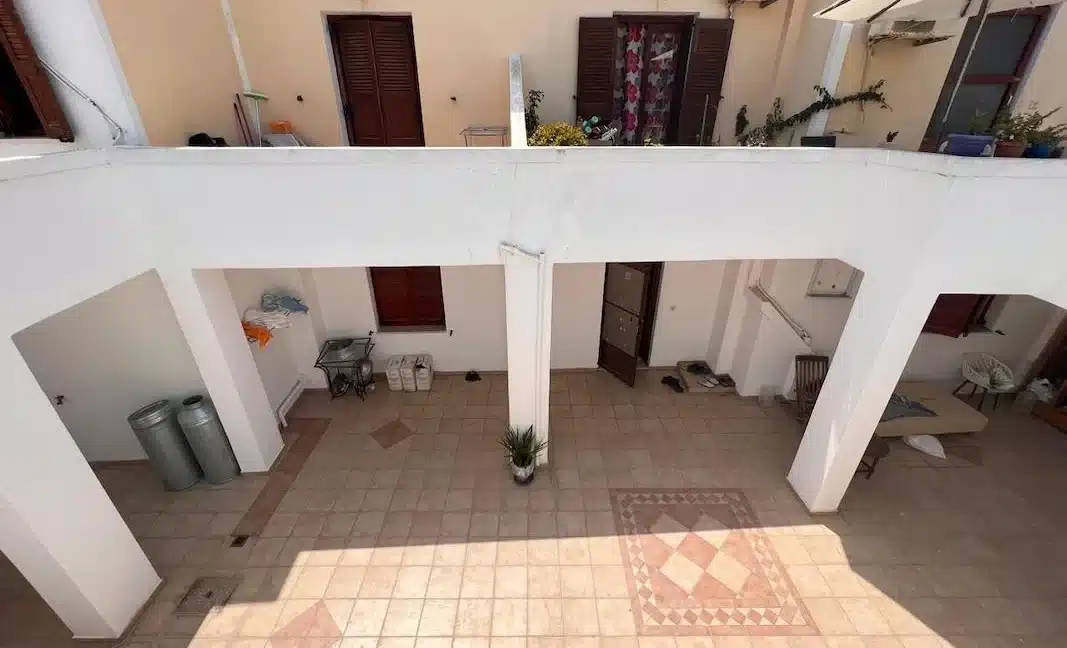 2 Houses for sale in Karterados Santorini 4