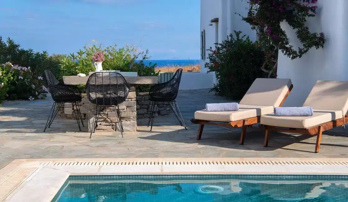 5 bedroom luxury Villa for sale in Naoussa, Paros 2