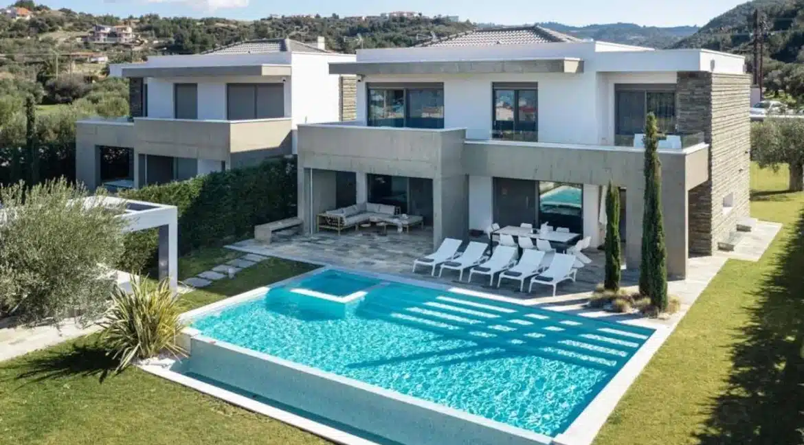 Villa for Sale in Hanioti, Halkidiki, Greece. Halkidiki Property for sale 3
