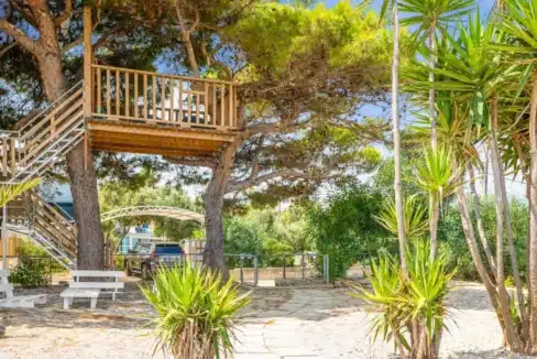 Luxurious Beachfront Villa with Breathtaking Views in Lefkada 4