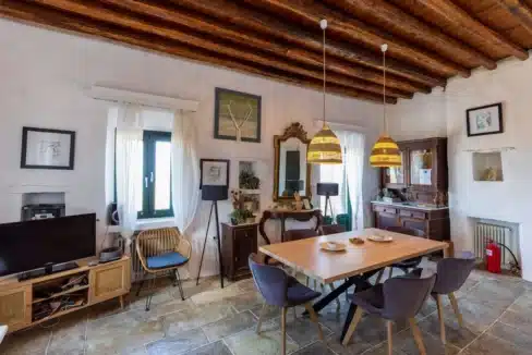 Villa for sale on Sifnos island, with Breathtaking Views 14