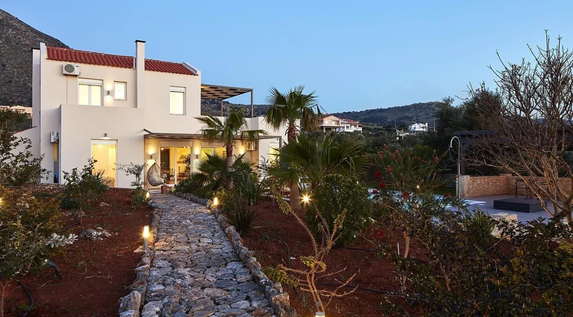 Villa with mountain views and Mini Golf, close to the sea Crete near Chania7