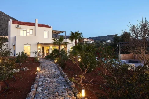 Villa with mountain views and Mini Golf, close to the sea Crete near Chania7