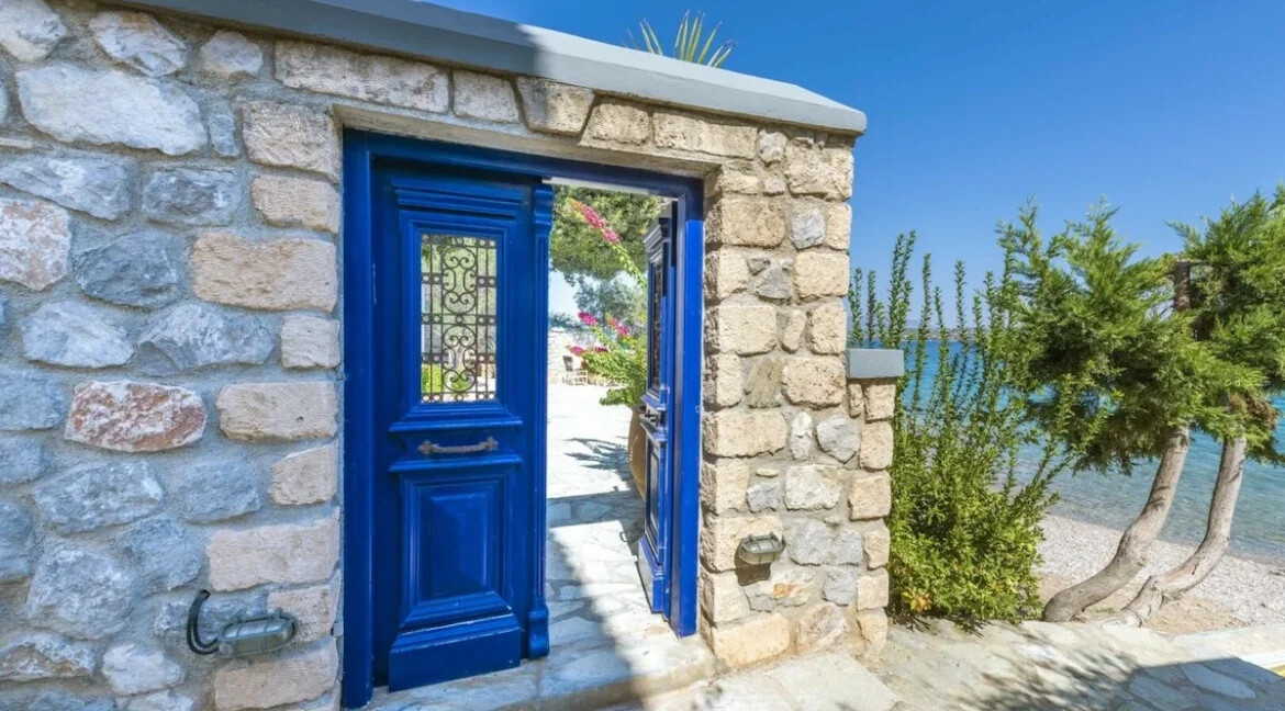 Beachfront Villa Spetses Island 11