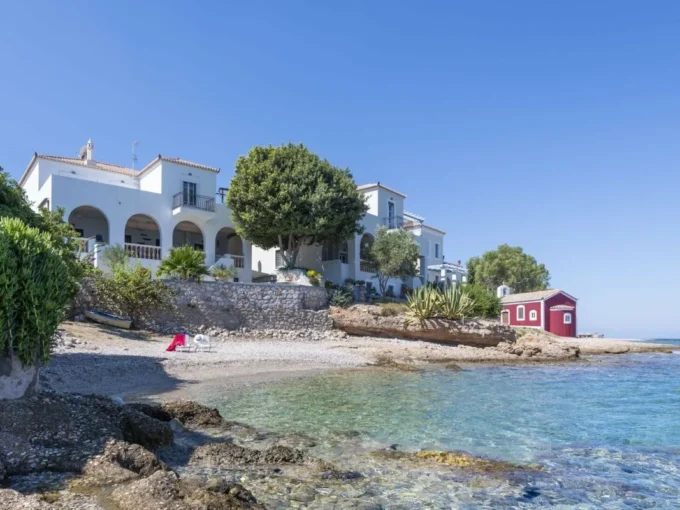 Beachfront Villa Spetses Island