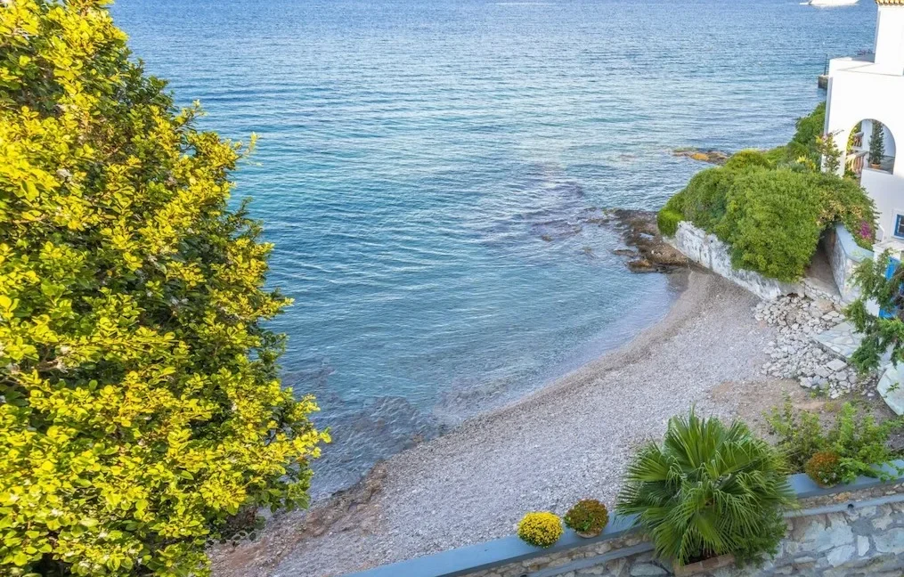 Beachfront Villa Spetses Island 8